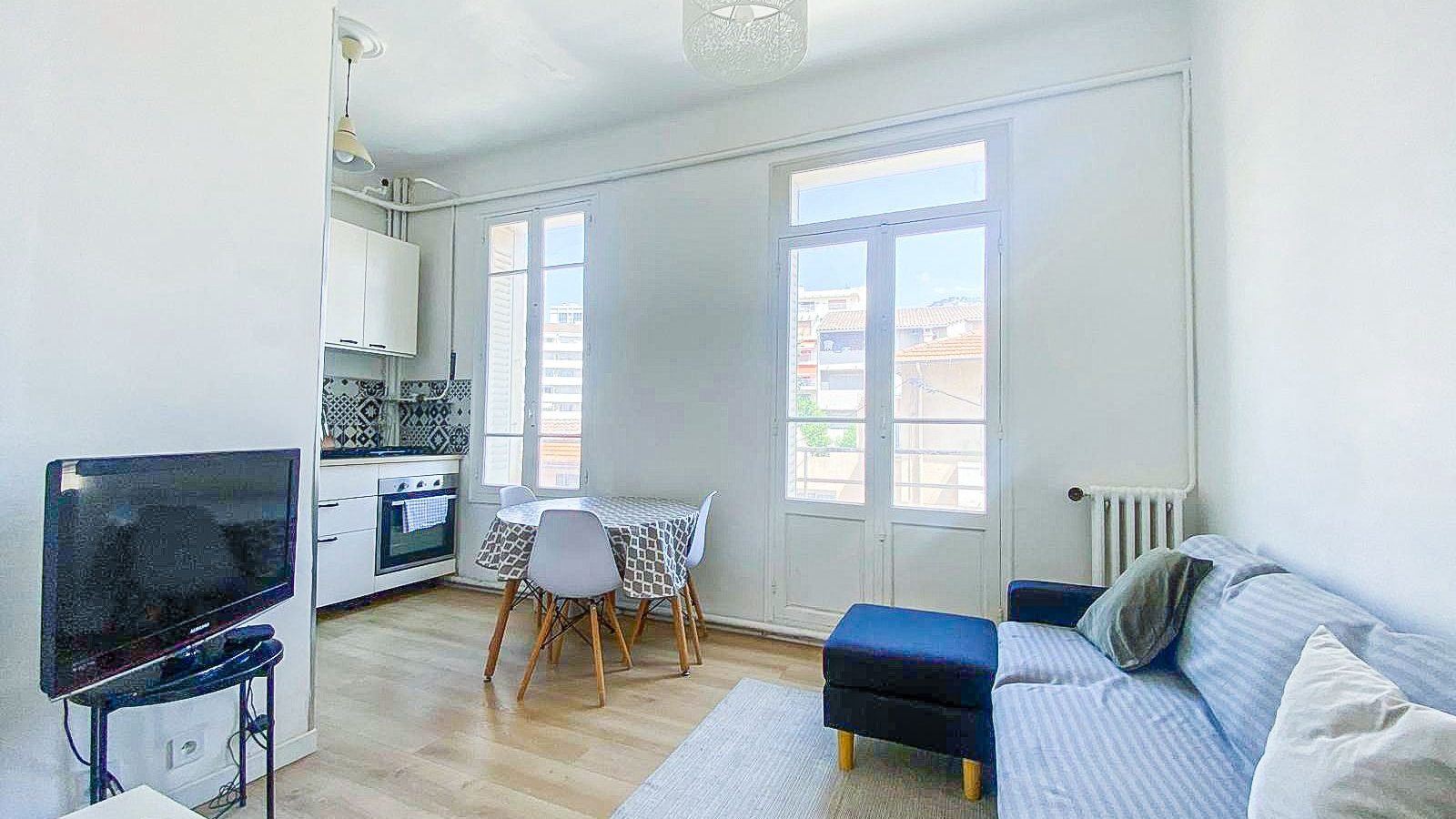 Toulon Est : Lumineux appartement T3