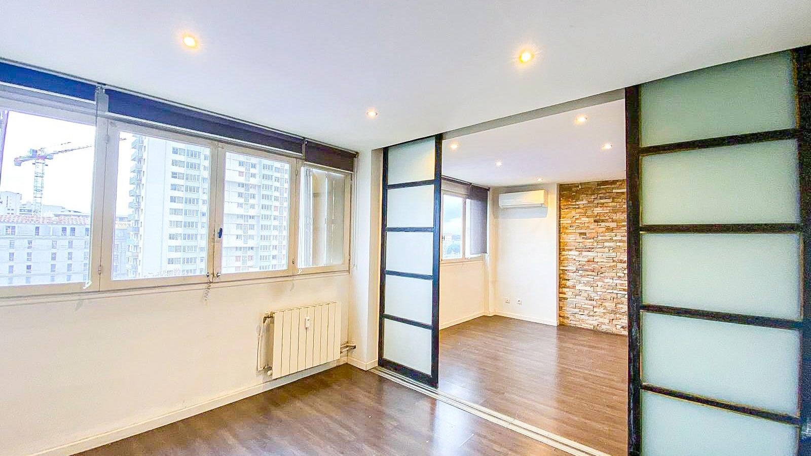 Toulon - Mourillon : Appartement T3 avec extérieur