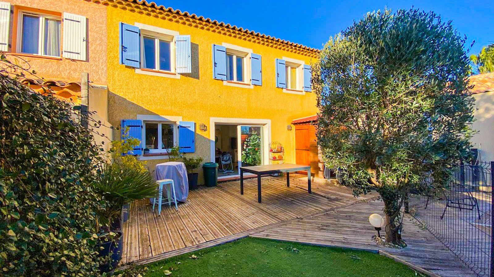 La Garde - Pouverel : villa familiale avec 3 chambres